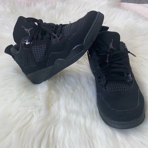 Boys Jordan 4 Retro Black Cat